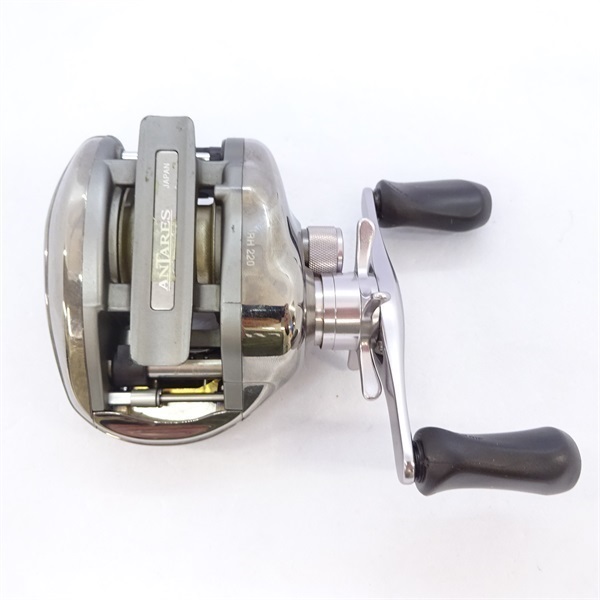 スコーピオンアンタレス右